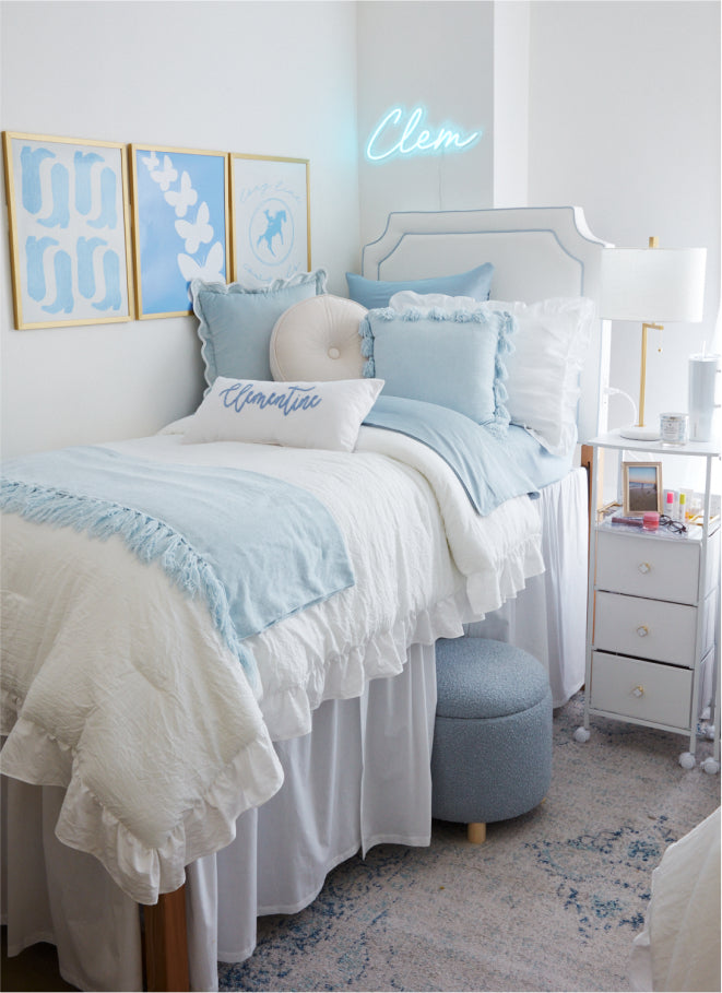 Transform Your Space: The Ultimate Guide to Blue Dorm Decor