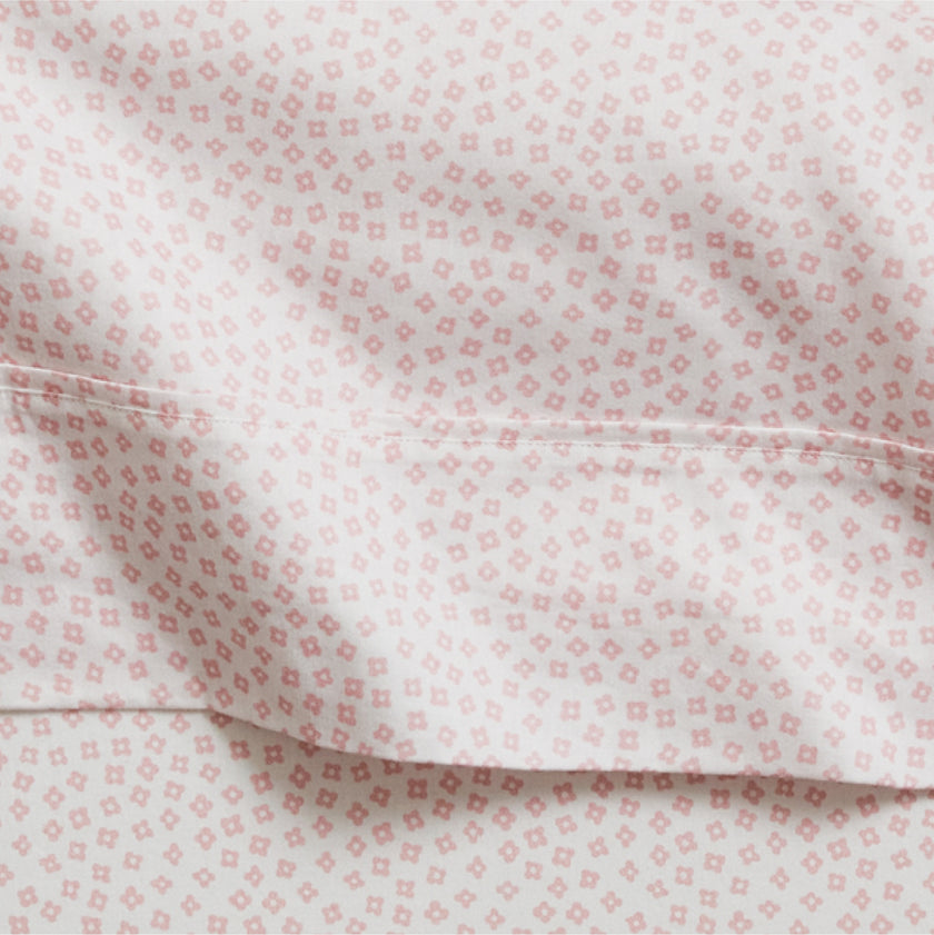 Kyra Floral Dot Sheet Set | Dorm Essentials - Baby Blue / Twin/Twin XL ...