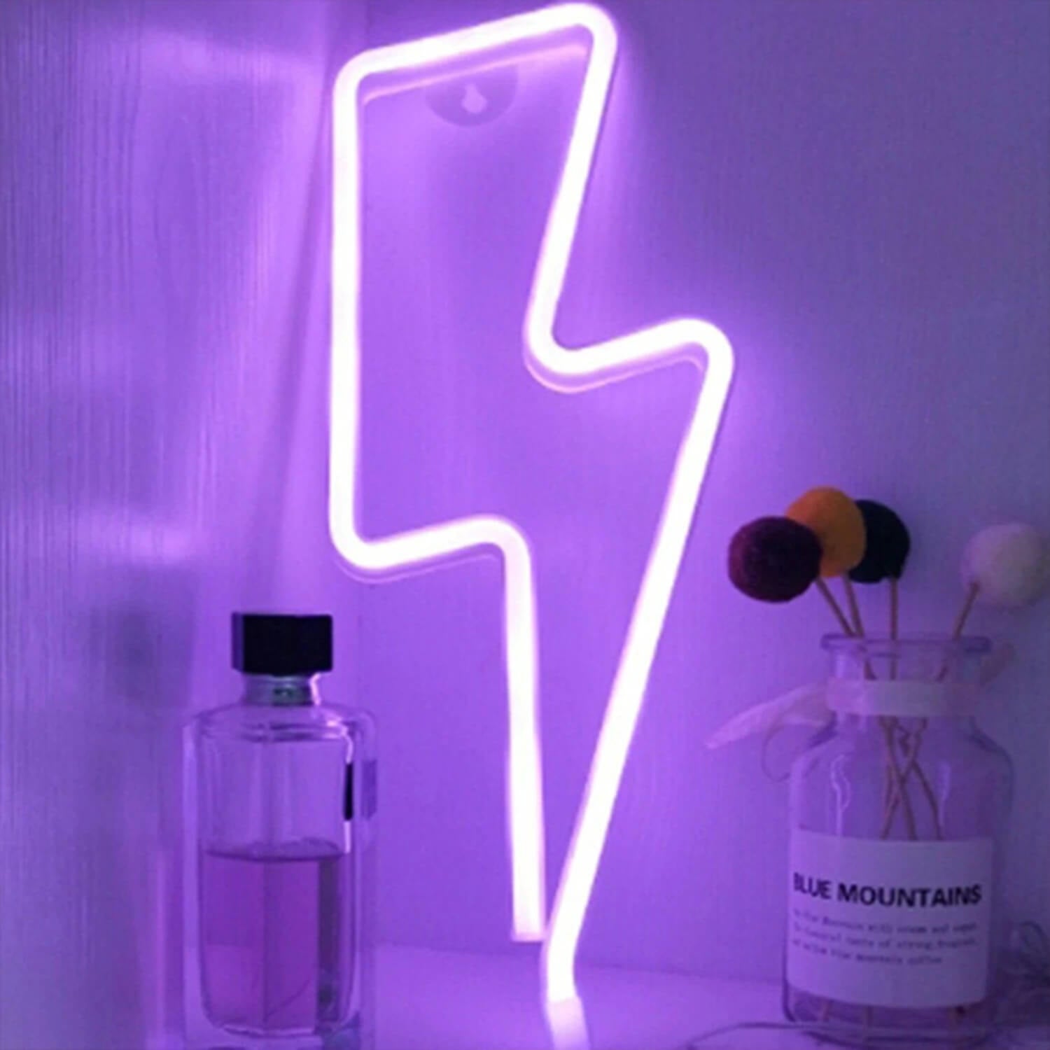 Neon Lightning' – BeUniqueCreate