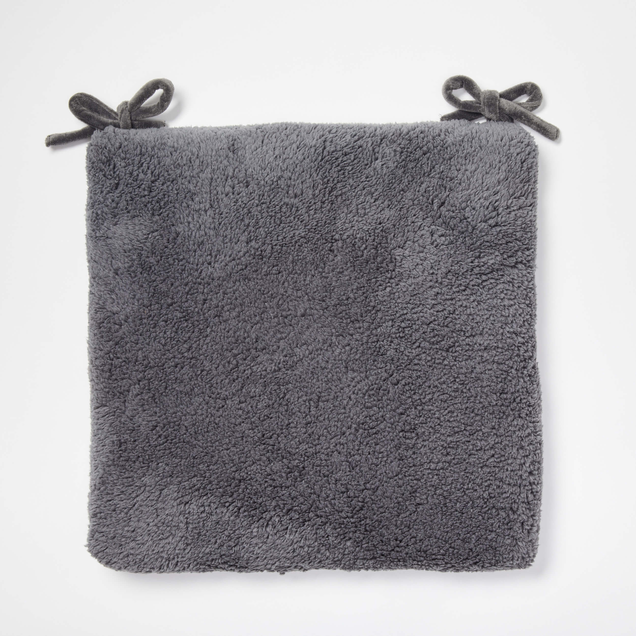 https://www.dormify.com/cdn/shop/products/Sherpa_Seat_Cushion_DarkGrey_006.jpg?v=1652037675